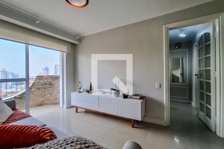 Sala de Estar de apartamento à venda com 3 quartos, 180m² em Vila Firmiano Pinto, São Paulo