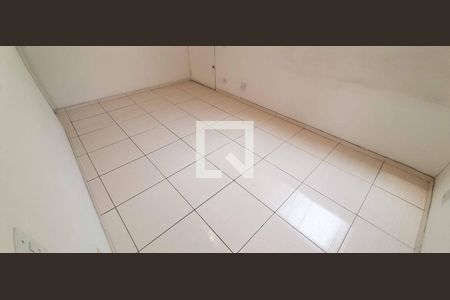 Sala de apartamento para alugar com 2 quartos, 47m² em Vila Yolanda, Osasco