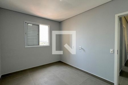 Quarto 1 de apartamento para alugar com 2 quartos, 118m² em Vila Barros, Barueri