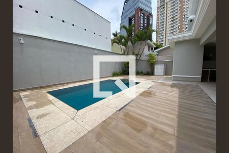 Casa para alugar com 5 quartos, 550m² em Alphaville Residencial Plus, Barueri