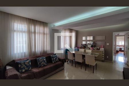 Apartamento à venda com 140m², 4 quartos e 2 vagasSala