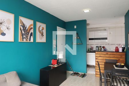 Sala de apartamento para alugar com 2 quartos, 48m² em Colônia (zona Leste), São Paulo