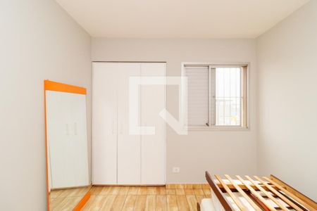 Quarto 2 de apartamento para alugar com 2 quartos, 50m² em Vila Gustavo, São Paulo