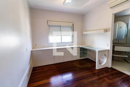 Suíte 1 de apartamento para alugar com 4 quartos, 366m² em Alto da Lapa, São Paulo