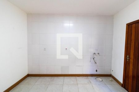 Cozinha de casa de condomínio para alugar com 3 quartos, 170m² em Camaquã, Porto Alegre