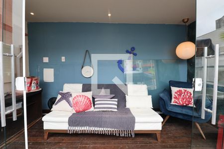 Apartamento para alugar com 238m², 4 quartos e 1 vaga Apartamento para alugar com 238m², 4 quartos e 1 vagaVaranda