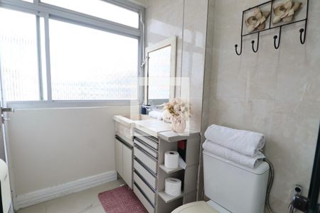 Apartamento para alugar com 238m², 4 quartos e 1 vaga Apartamento para alugar com 238m², 4 quartos e 1 vagaBanheiro Suíte 3