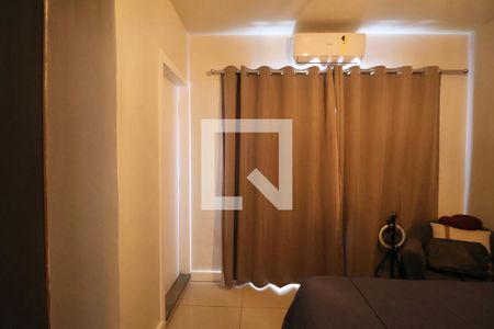 Apartamento para alugar com 238m², 4 quartos e 1 vaga Apartamento para alugar com 238m², 4 quartos e 1 vagaQuarto Suíte