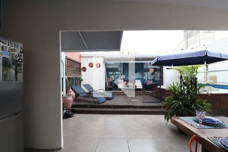 Apartamento para alugar com 238m², 4 quartos e 1 vaga Apartamento para alugar com 238m², 4 quartos e 1 vagaCozinha