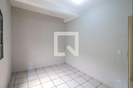 Quarto 1 de casa para alugar com 2 quartos, 60m² em Vila Liviero, São Paulo