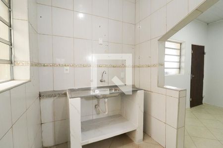 Sala/Cozinha de casa para alugar com 2 quartos, 50m² em Vila Barbosa, São Paulo