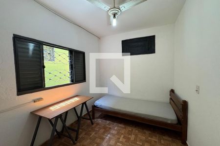 Sala/Quarto de casa para alugar com 1 quarto, 28m² em Parque Residencial Cidade Universitaria, Ribeirão Preto