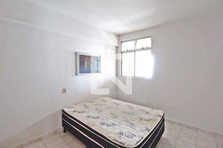 Quarto 1 de apartamento para alugar com 2 quartos, 60m² em Centro, Uberlândia