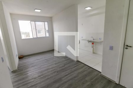 Sala de apartamento para alugar com 2 quartos, 44m² em Jardim Paris, São Paulo