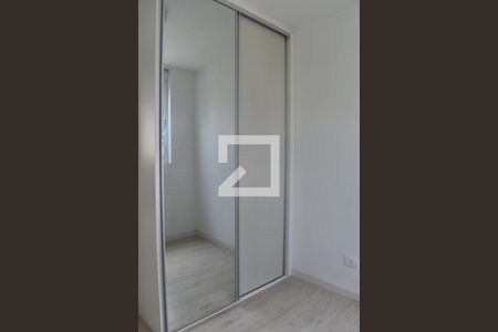 Quarto 2 de apartamento para alugar com 2 quartos, 63m² em Bacacheri, Curitiba