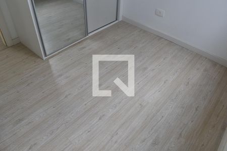 Quarto 2 de apartamento para alugar com 2 quartos, 63m² em Bacacheri, Curitiba