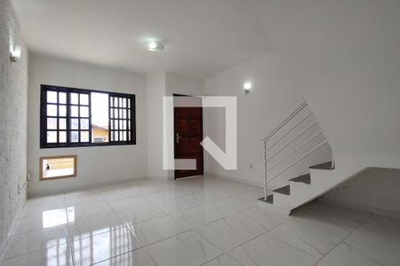 Sala de casa de condomínio à venda com 4 quartos, 250m² em Pechincha, Rio de Janeiro