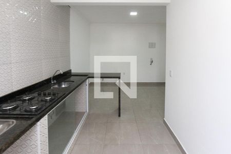 Cozinha de apartamento para alugar com 1 quarto, 37m² em Parque São Rafael, São Paulo