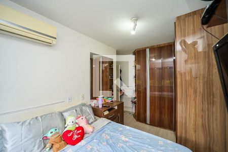 Quarto 1 de apartamento à venda com 2 quartos, 58m² em Jardim Itu, Porto Alegre