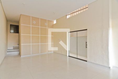 Sala de casa para alugar com 2 quartos, 80m² em Vila Iorio, São Paulo