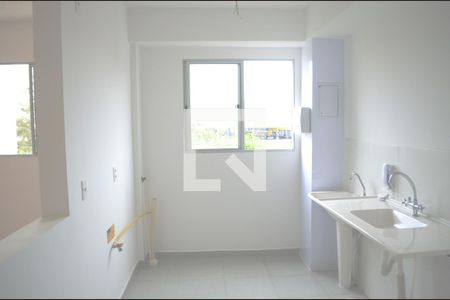 Cozinha e Área de Serviço de apartamento à venda com 2 quartos, 49m² em Goiânia, Belo Horizonte