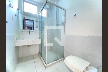 Banheiro do Quarto 1 de apartamento para alugar com 3 quartos, 85m² em Brotas, Salvador