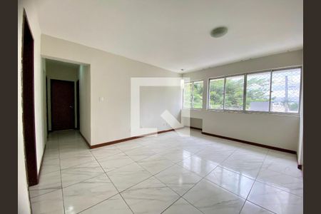 Sala de apartamento para alugar com 3 quartos, 85m² em Brotas, Salvador