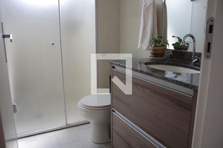 Banheiro de apartamento para alugar com 2 quartos, 50m² em Mooca, São Paulo