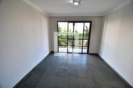 Sala de apartamento à venda com 3 quartos, 120m² em Centro, Campinas