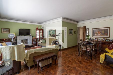 Sala de casa à venda com 3 quartos, 243m² em Butantã, São Paulo