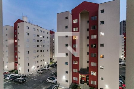 Sala - Vista de apartamento para alugar com 2 quartos, 59m² em Vila Mogilar, Mogi das Cruzes