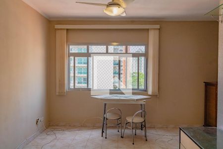 Apartamento para alugar com 87m², 2 quartos e sem vagaSala