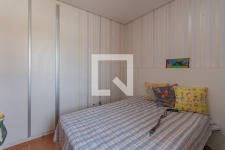 Casa de condomínio à venda com 150m², 4 quartos e 4 vagas Casa de condomínio à venda com 150m², 4 quartos e 4 vagasQuarto 3