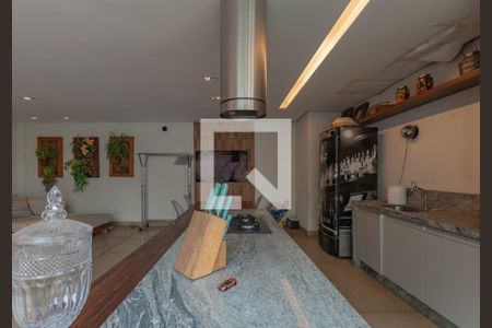 Casa de condomínio à venda com 150m², 4 quartos e 4 vagas Casa de condomínio à venda com 150m², 4 quartos e 4 vagasEspaço Gourmet