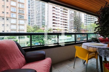 Varanda de apartamento à venda com 4 quartos, 190m² em Liberdade, São Paulo