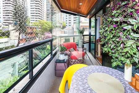 Varanda de apartamento à venda com 4 quartos, 190m² em Liberdade, São Paulo