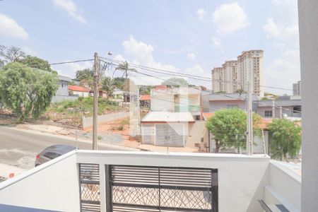 Casa à venda com 168m², 3 quartos e 2 vagas Casa à venda com 168m², 3 quartos e 2 vagasSuíte varanda
