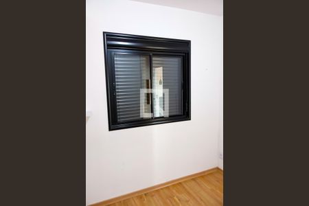 Quarto de apartamento à venda com 1 quarto, 30m² em Vila Yolanda, Osasco