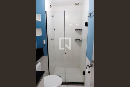 Banheiro de apartamento à venda com 1 quarto, 30m² em Vila Yolanda, Osasco