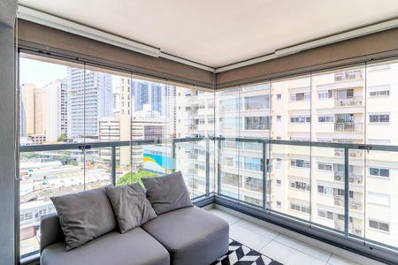 Varanda de kitnet/studio à venda com 1 quarto, 32m² em Vila Cordeiro, São Paulo