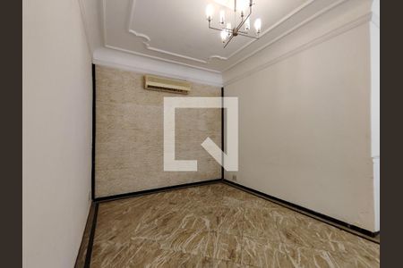 Sala de casa à venda com 3 quartos, 399m² em Vila Isabel, Rio de Janeiro