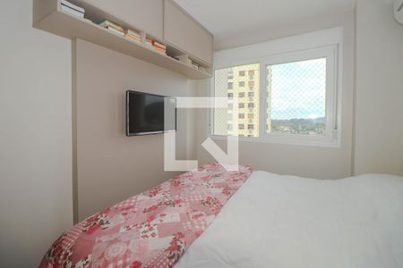 Suíte de apartamento à venda com 2 quartos, 79m² em Jardim Sabará, Porto Alegre