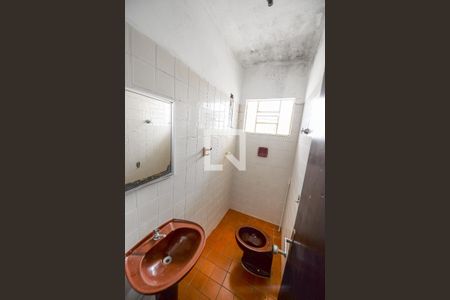 Banheiro de apartamento para alugar com 1 quarto, 44m² em Jardim das Nações, Taubaté