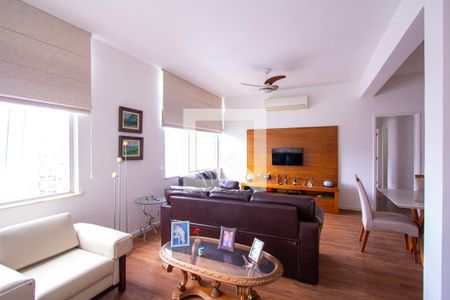 Apartamento à venda com 85m², 2 quartos e sem vagaSala