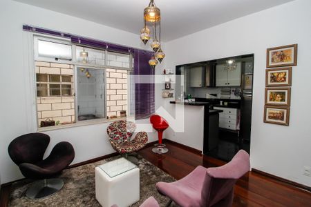 Sala de apartamento à venda com 3 quartos, 112m² em Nova Suíça, Belo Horizonte