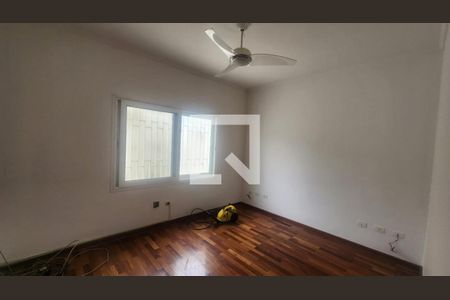 Foto 09 de casa à venda com 3 quartos, 170m² em Cambuci, São Paulo