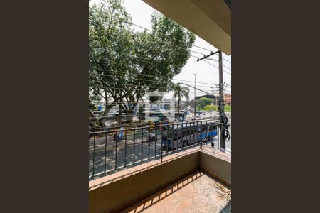 Quarto 1 - Vista de casa para alugar com 2 quartos, 100m² em Jardim Miriam, São Paulo