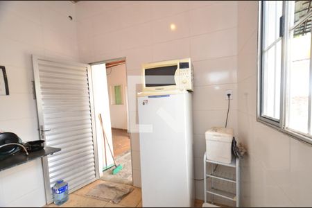 Cozinha de kitnet/studio para alugar com 1 quarto, 50m² em Renascença, Belo Horizonte