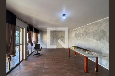 Sala de casa para alugar com 3 quartos, 213m² em Rio Branco, Novo Hamburgo