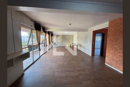 Sala de casa para alugar com 3 quartos, 213m² em Rio Branco, Novo Hamburgo